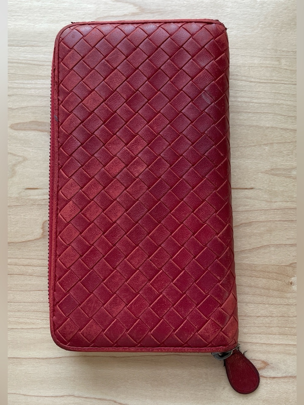 BOTTEGA VENETA // Woven Zip-Around continental Leather Wallet in Crimson Red